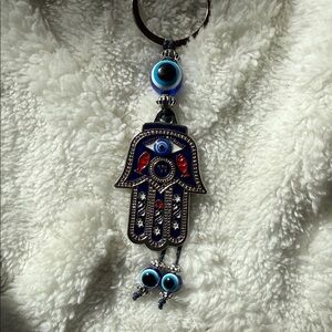 Hamsa Hand Evil Eye Keychain - Blue & Red Decorative Keyring